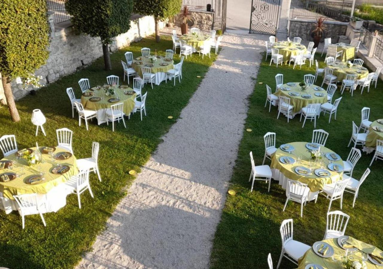 Palazzo Vittoli - Irpinia Apartment Castelfranci Bagian luar foto