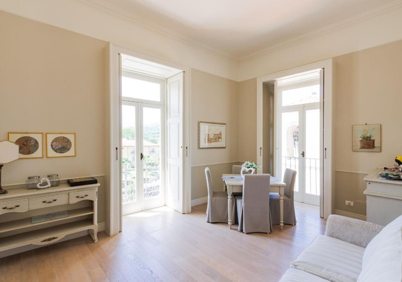 Palazzo Vittoli - Irpinia Apartment Castelfranci Bagian luar foto